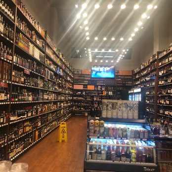 Midtown 38 Wines - Beautiful store - Beer, Wine & Spirits Near Me - New York, New York