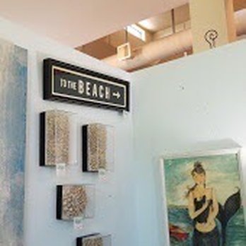 Lola's on 30A - Furniture Stores Near Me - Santa Rosa Beach, Florida