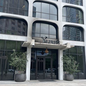 Alfred - Outside - Coffee & Tea Near Me - Austin, Texas