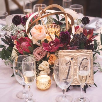 La Terre - Florists Near Me - Mequon, Wisconsin La Terre - Florists Near Me - Mequon, Wisconsin