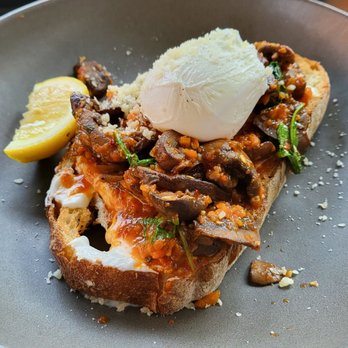 Hole In The Wall - Wild Mushroom Toast - Australian Near Me - Brooklyn, New York