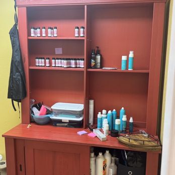 Maven Collective - Men's Hair Salons Near Me - Fort Bragg, California