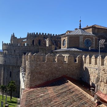 Muralla de Ávila - Stunning! - Landmarks & Historical Buildings Near Me - Ávila, AV