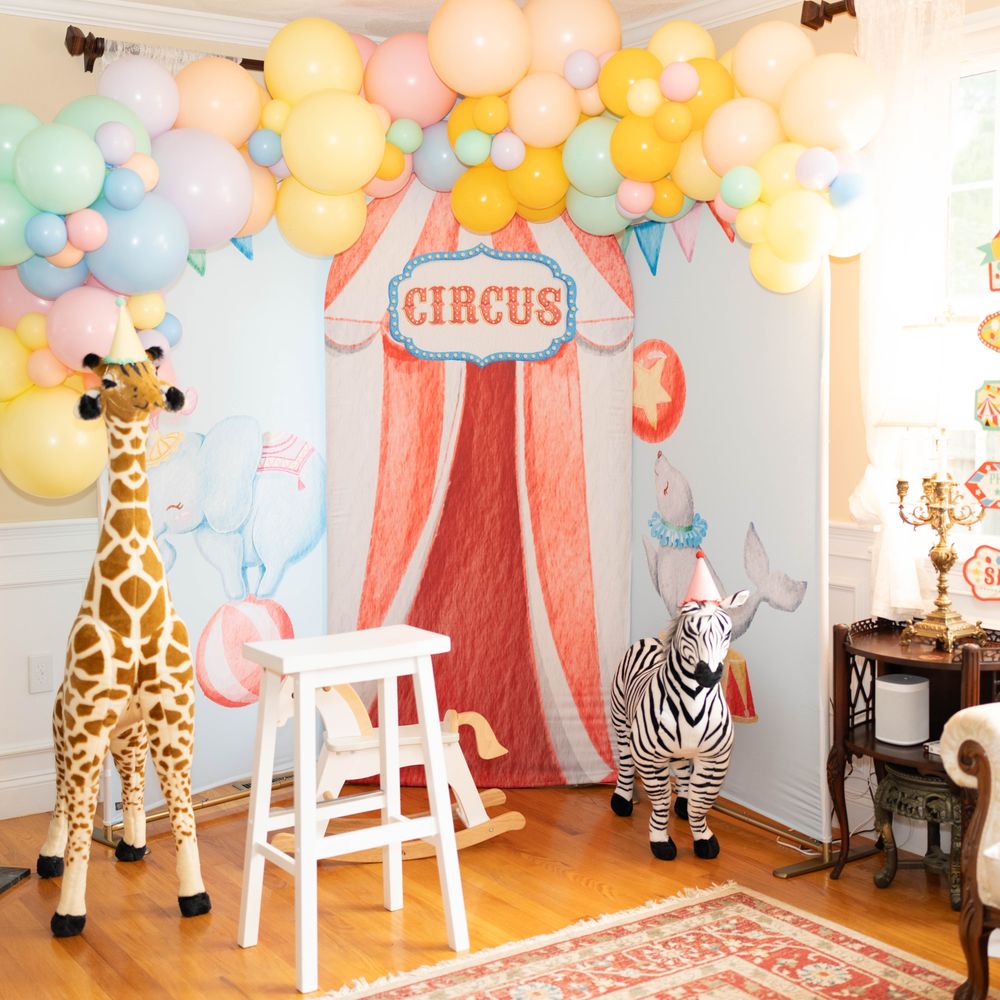 Angel Moore Events - Balloon Services Near Me