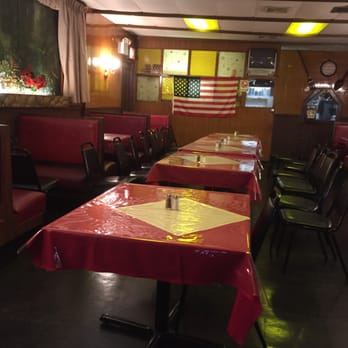 Sam's restaurant - Back room available for private events - Italian Near Me - Brooklyn, New York Sam's restaurant - Back room available for private events - Italian Near Me - Brooklyn, New York