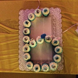 A Pound & A Half:Cookies & Cupcakes - Frozen theme chocolate and vanilla cupcakes 6.