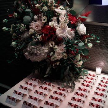 Mitch Kolby Events - Card table arrangement by Mitch - Florists Near Me - Paramus, New Jersey