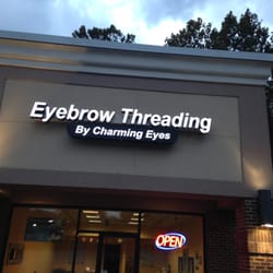 Eyebrow Threading by Charming Eyes