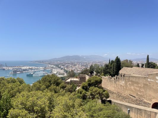 Castillo de Gibralfaro by null