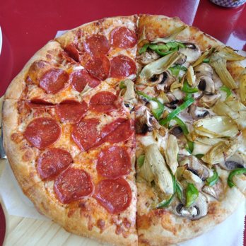 Cafe Bambino's - Half veggie and pepperoni and 12 wings - Chicken Wings Near Me - Pasadena, California