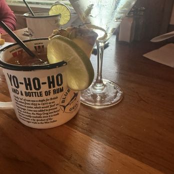 Bluewater Grill - Temecula - Mai Tai and Martini made to perfection! - Seafood Near Me - Temecula, California