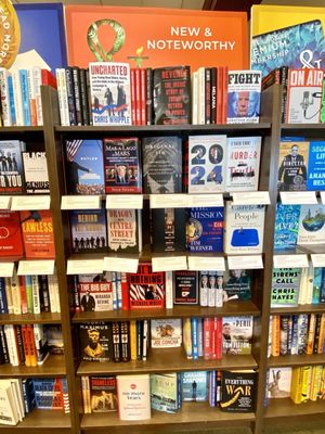 Barnes & Noble by null