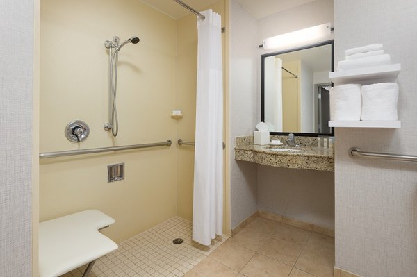 Hampton Inn & Suites National Harbor/Alexandria Area by null