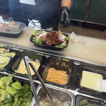 Harris BBQ - Salad that person in front of me ordered. I will try this next time. Yum! - Barbeque Near Me - Coalinga, California Harris BBQ - Salad that person in front of me ordered. I will try this next time. Yum! - Barbeque Near Me - Coalinga, California
