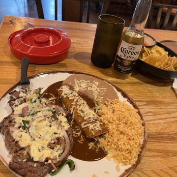 La Mariposa Mexican Restaurant - A fatty fatty fatty steak it was incredibly disgusting piece of "meat" and it was cold . Close that place down - Mexican Near Me - Longmont, Colorado