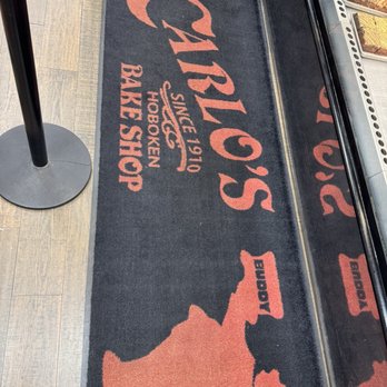 Carlo's Bakery - Bakeries Near Me - Hoboken, New Jersey