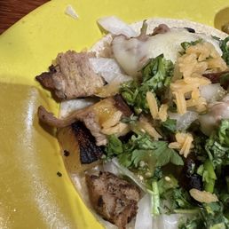 Carnitas Carnitas
