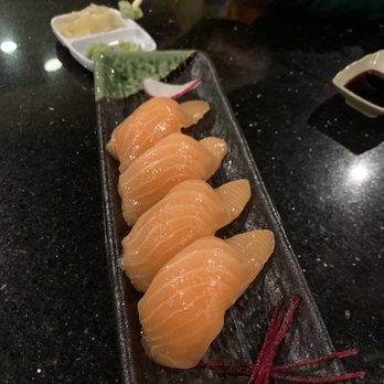 Yanagi - Salmon sushi - Sushi Bars Near Me - Austin, Texas Yanagi - Salmon sushi - Sushi Bars Near Me - Austin, Texas