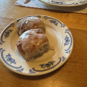 Dan'l Boone Inn - Cinnamon rolls - Bed & Breakfast Near Me - Boone, North Carolina