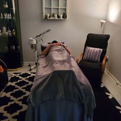 VW Skin Care - Getting cozy before start facial treatment.