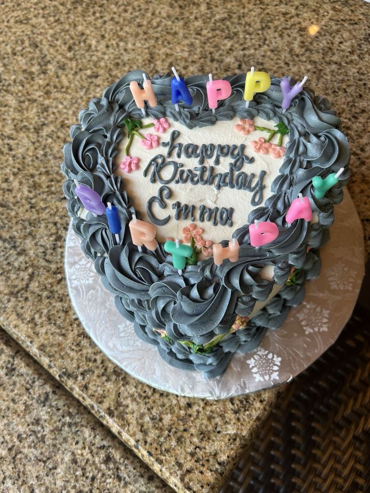 El Paso Bakery - Photo 3