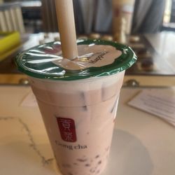 Gong Cha - Strawberry Milk Tea