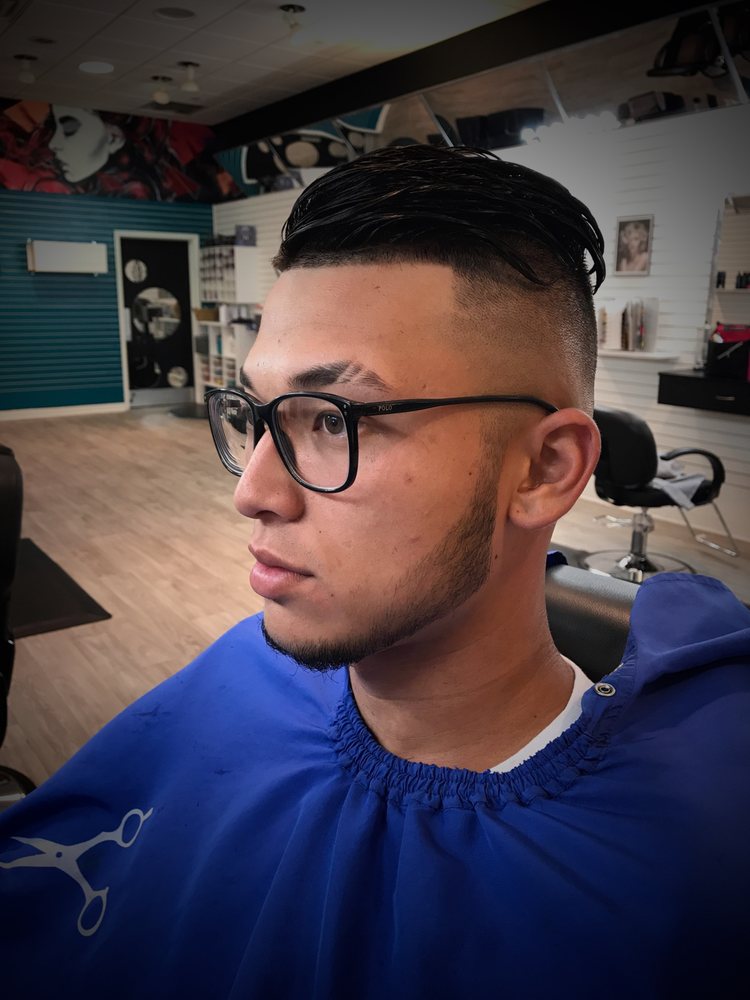 Kairo's Hair Salon & Barber Shop Logo