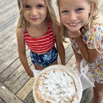 Boardwalk Treats - These girls love their funnel cake! - Juice Bars & Smoothies Near Me - Rehoboth Beach, Delaware Boardwalk Treats - These girls love their funnel cake! - Juice Bars & Smoothies Near Me - Rehoboth Beach, Delaware