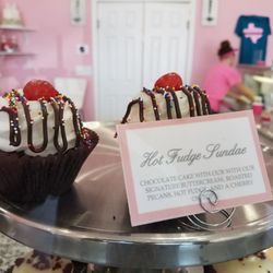 Beautiful and delicious Hot Fudge Sundae with chocolate filling