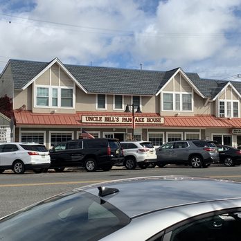 Uncle Bill's Pancake House - cars parked in front - Breakfast & Brunch Near Me - Stone Harbor, New Jersey Uncle Bill's Pancake House - cars parked in front - Breakfast & Brunch Near Me - Stone Harbor, New Jersey
