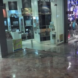 Tienda Fujifilm - Fachada.