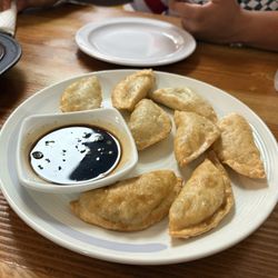 Kalbi House - Yaki Mandu