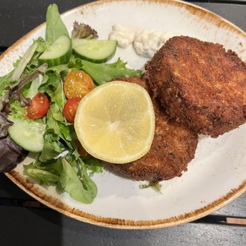 Melba's Restaurant - Crab Cakes - Southern Near Me - New York, New York