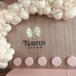 Twisted Sugar - Cute sitting area