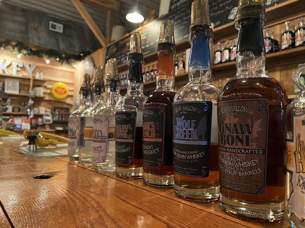 Bear Wallow Distillery Logo