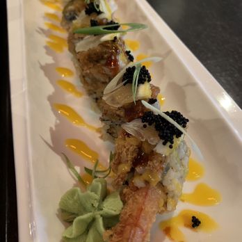 Laughing Monk Cafe - Bangkok dynamite roll - Sushi Bars Near Me - Boston, Massachusetts