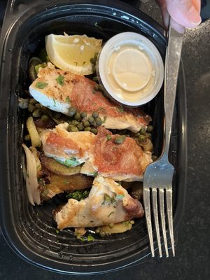 Blatt Beer & Table by null