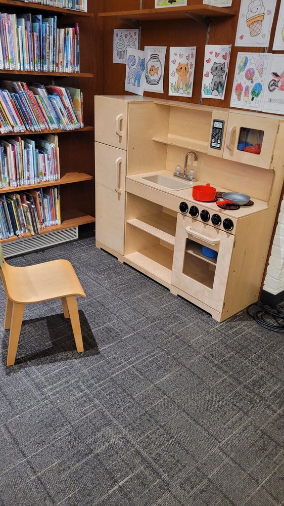SUFFIELD KENT MEMORIAL LIBRARY - Updated April 2026 - 10 Photos - 50 N ...