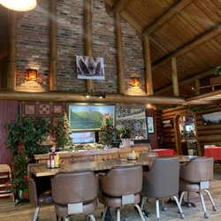 Hungry Bear Steak House - Indoor seating