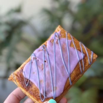The Flour Bender - Pop tart - Bakeries Near Me - Troy, New York