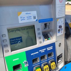 Walmart Fuel Station - Petrol pump