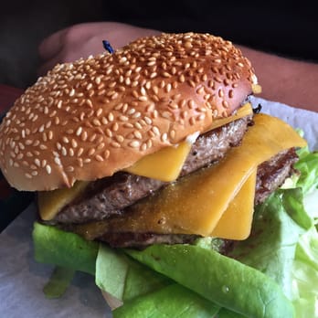 Alice's Restaurant - The hog burger - Diners Near Me - Woodside, California Alice's Restaurant - The hog burger - Diners Near Me - Woodside, California