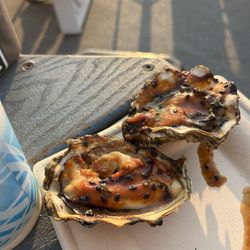 Taylor Shellfish Farms - Grilled oysters