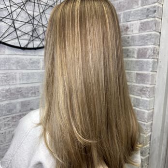 Ashley's Salon - Hair Stylists Near Me - Gales Ferry, Connecticut