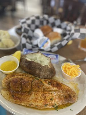 U & I Steak and Seafood Restaurant by null