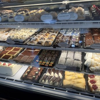 Presti's Bakery - Pastries and desserts - Bakeries Near Me - Cleveland, Ohio