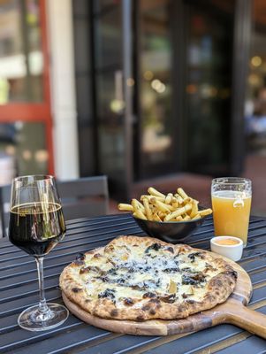 Alvarado Street Brewery & Bistro by null