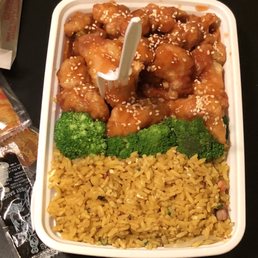 chicken and rice with broccoli