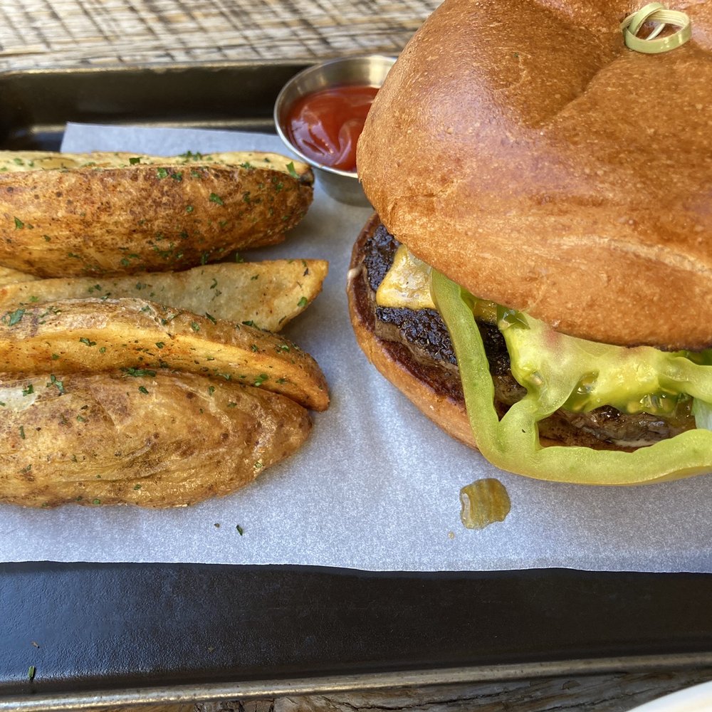 Black Iron Kitchen and Bar - Wagyu cheeseburger and potato wedges. $24. - Bars Near Me - Telluride, Colorado Black Iron Kitchen and Bar - Wagyu cheeseburger and potato wedges. $24. - Bars Near Me - Telluride, Colorado