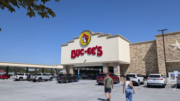 Buc-ee's by null